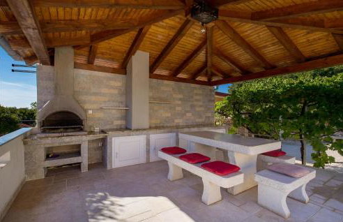 4 Bedroom Amazing Home In Garica - Photo 15