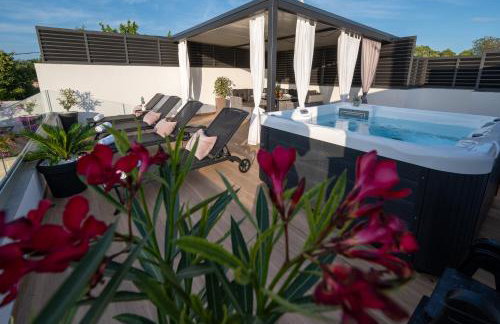 Beachfront house Miamore - 10 m from the sea - Foto 8