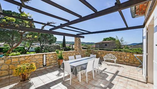 Lovely Home In Saint-Julien-Les-Rosie - Foto 2