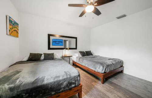 New Villa Jungle Paradise Heated Pool BBQ Soccer - Foto 45