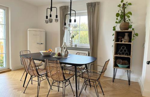 Stilvolles Haus mit Naturgarten & Weitblick - für Familien & Freunde - Foto 60