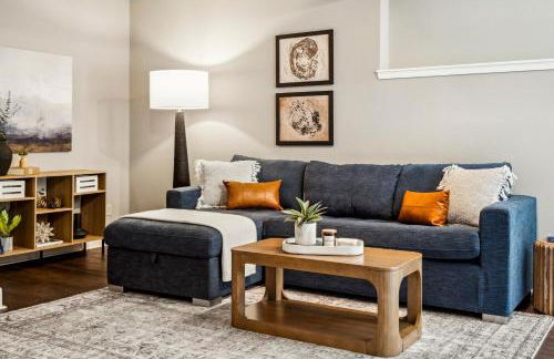 Hot Tub - Scenic Views - Spacious Deck - Game Room - Foto 45