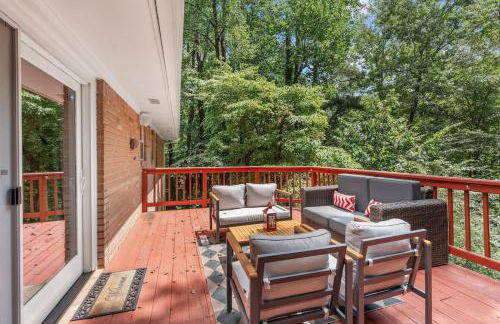 Large House Near Truist Field 15 mins to ATL and Six Flags - Foto 37