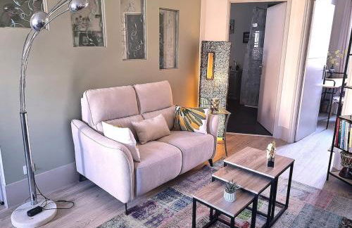 Calme et confort centre ville avec parking privé - Foto 1