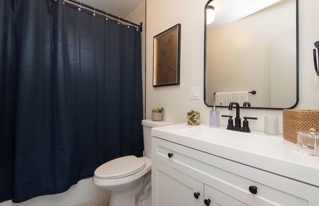 Superb Apartment near Dodger - Photo 32