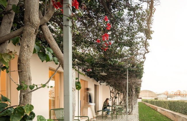 Flattered to be In Algarve - Foto 67