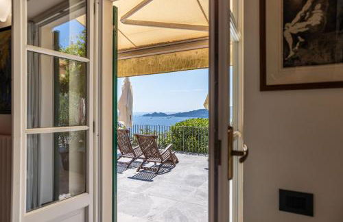 VILLA DUFOUR 1 Lusso, Spazio e Vista Mare - Foto 3