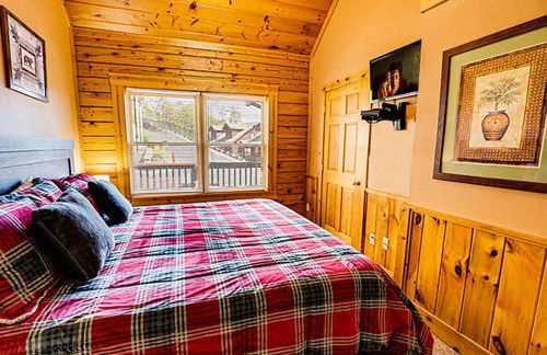 Almost Heaven by Venture Smoky Mountains - Photo 12