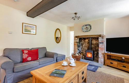 3 Bed in Burton Bradstock oc-b30574 - Photo 5