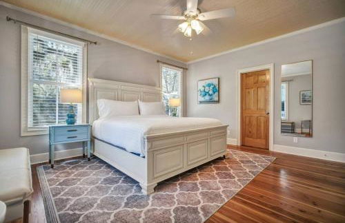 The Bluffton Village Home - 5 BR in Old Town w Carriage Home - Foto 27