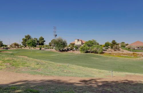 Golfers Oasis with Heated Pool in Avondale! - Foto 36