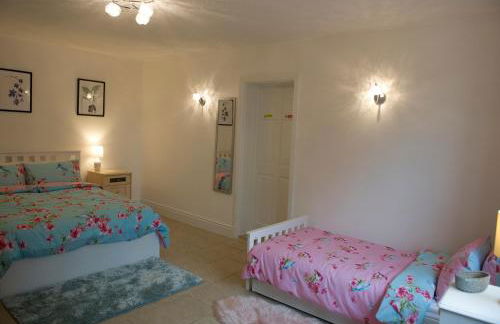 Mountain View Apartment - short drive to beaches - Foto 22