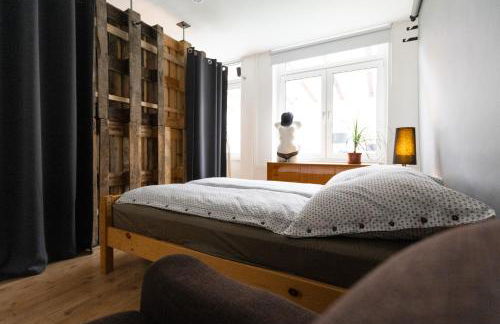 230 m2 Loft mit eigenem Wintergarten mit Tischtennis & Dart, kostenloser Parkplatz - Foto 15