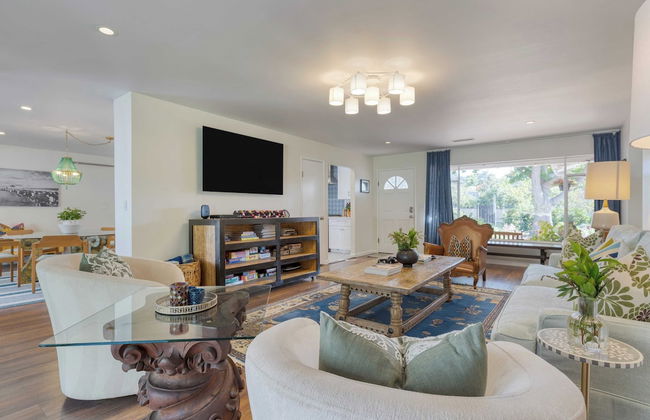 Hummingbird Haven by Avantstay Dog-friendly, Near the Beach, Huge Yard+hot Tub - Foto 9