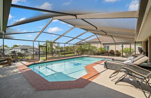 Surfside Beach House - Gorgeous Canal Front Home - Heated Pool & Boat Dock - Foto 1