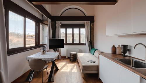 Torre Capranica - Foto 1