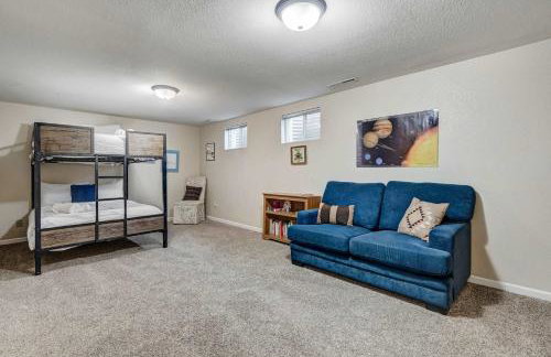 Crestpoint Court Family Multi-Level Near UCCS & BBQ - Foto 48