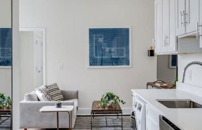 Sosuite 1BR Apt w W D Gym Lounge Park View - Foto 36