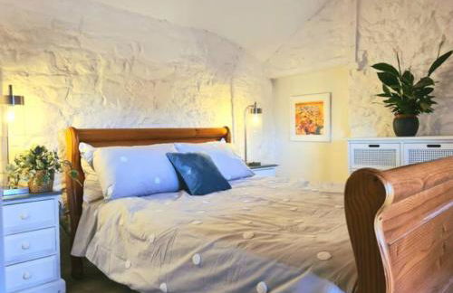 Historic Property with Stunning Views (Walk to the pub) - Foto 8