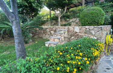 Casa Souad, a cheerful and charming beach view 2 bedroom house and free parking - Photo 3