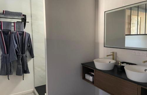 La Chênaie - Suites individuelles dans un domaine d'art contemporain et nature - Photo 40