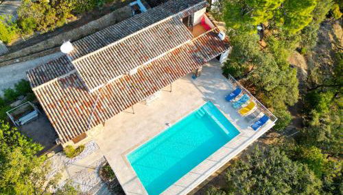 Villa Crystal River, piscine privée & vue mer sur Golfe de Saint Tropez - Foto 5, sunbed, Garden view