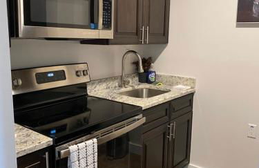 Sophisticated studio apartment in Gadsden, AL - Photo 9