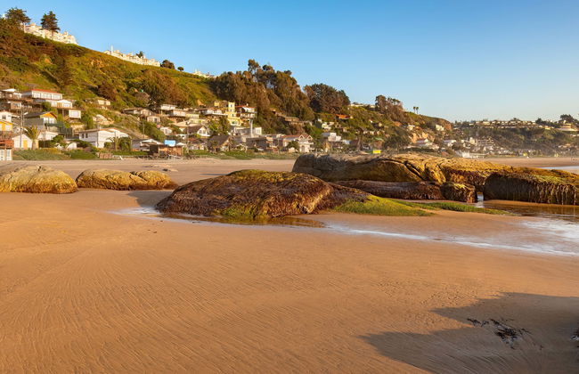 Valparaíso Northern Coast Tour - Photo 1