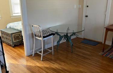 Cozy One Bedroom Apartment - Photo 5