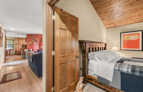 Family-Friendly 5BR House by the Lake - Foto 39