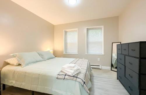 Maple M- NEW-Mins to DHMC/ Hanover/Lebanon NH - Foto 4