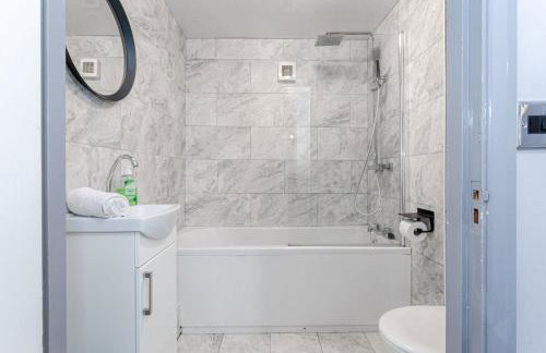 Free Parking Irlam Flat - Foto 19