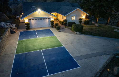 Yosemite Bass Lake VIEWS, 2 Homes, Games, Hot Tub - Foto 6