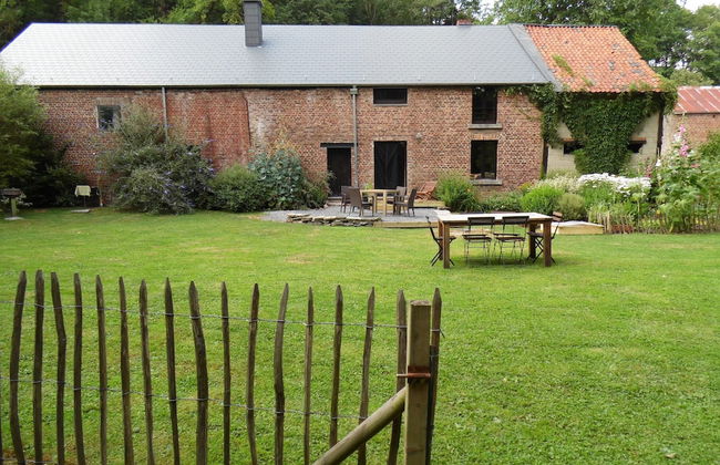 Regional House With Exposed Timber Frame Elements Full of Authenticity and Charm in a Green Area - Photo 20