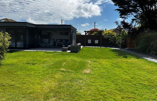 Whispering Waves Guest house, Brighton-8 mins, Guests 4, Beachfront, Free parking, WiFi, Kitchen and AC - Foto 12