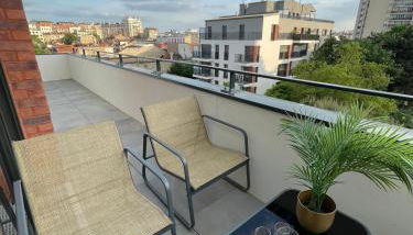 Superb 3 Bedroom near to Paris with Parking - Foto 2
