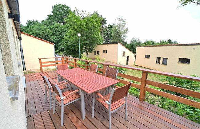 Bungalow by Lake Rabais in Virton - Foto 10