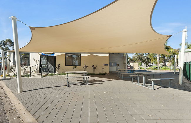 Port Broughton Tourist Park - Photo 56