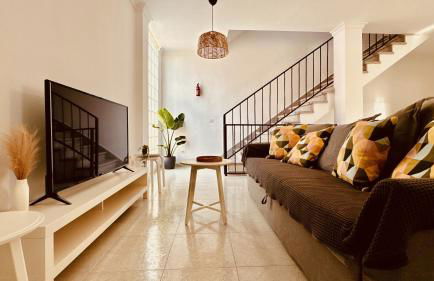 Click & Guest -Terrace with Sea and Mountain Views - Foto 3