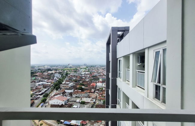 Cozy Living Studio at Taman Melati Sinduadi Apartment - Foto 10