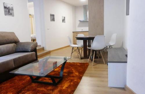 APT 2 Acollidor al Centre històric de Vic APTGARBI - Photo 1