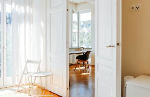 namastay! Exklusiver Altbau in Bestlage - 3BR - Foto 5