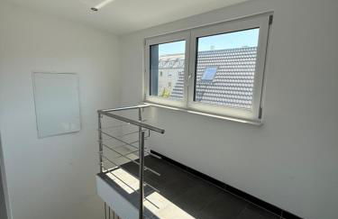 Modern Flat Karlsruhe - Waschmaschine, Fußbodenheizung, Regendusche - Foto 14