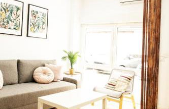 Cuatro Caminos Apartment - Photo 4