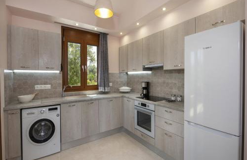 Holiday Home in Pagkalochori near Beaches - Foto 3