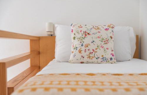 Frontline Beach Apt with Terrace - Foto 47