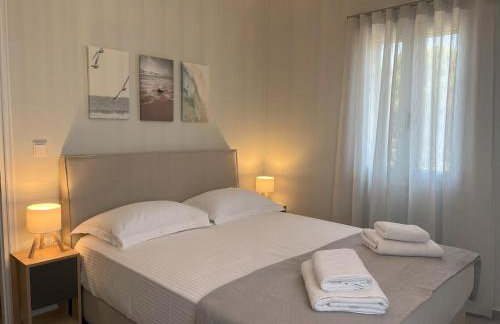 Villa Eleni Aegina - Foto 1