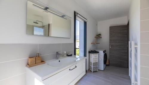 VILLA BAIA 4-5 pers - 2mn plages - Kids Friendly - Clim - Piscine - Foto 5, Shower