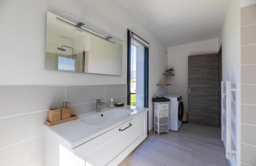 VILLA BAIA 4-5 pers - 2mn plages - Kids Friendly - Clim - Piscine - Foto 5