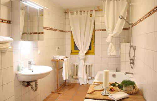 Gut Müllerleile Ferienwohnung - Foto 3